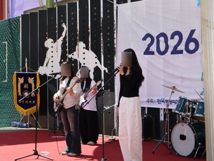 KakaoTalk_20260510_173825459_03.jpg
